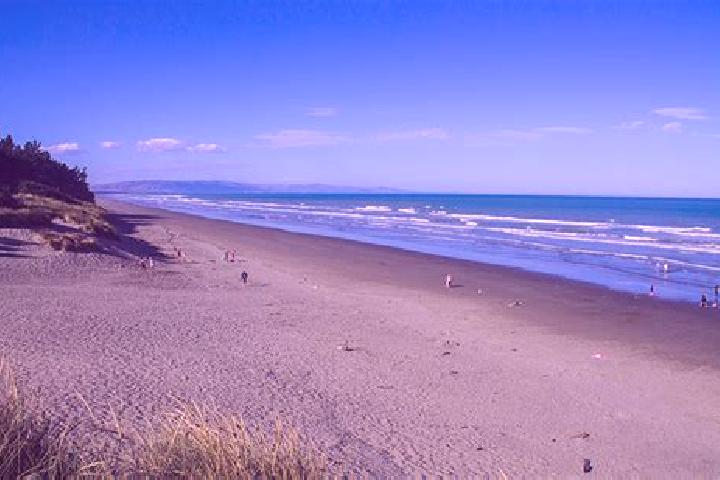 6 escort profiles in Waikuku Beach, New Zealand. Browse companions, services, rates and book online. Incall and outcall available.