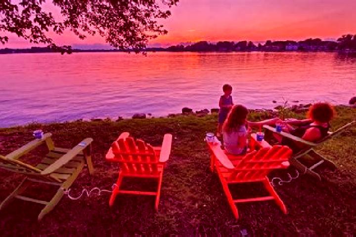 6 escort profiles in Winona Lake, United States. Browse companions, services, rates and book online. Incall and outcall available.