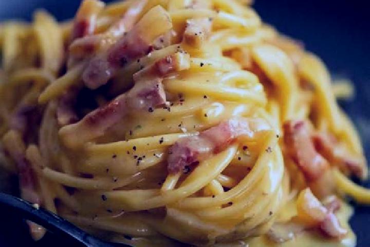 7 escort profiles in Carbonara, Italy. Browse companions, services, rates and book online. Incall and outcall available.