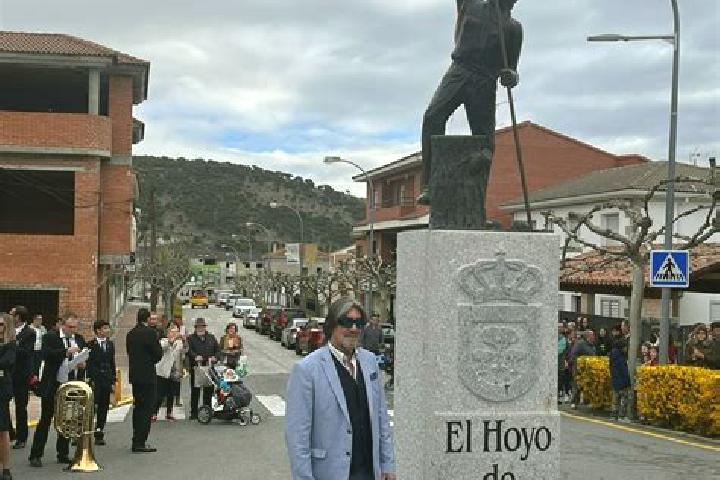 7 escort profiles in El Hoyo de Pinares, Spain. Browse companions, services, rates and book online. Incall and outcall available.