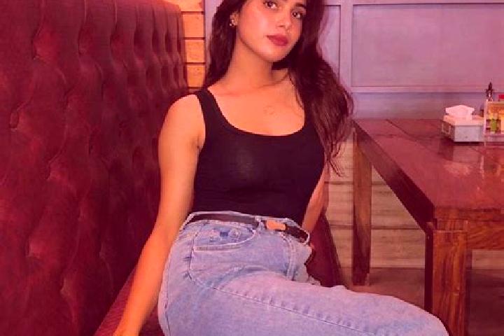 7 escort profiles in Gajendragarh, India. Browse companions, services, rates and book online. Incall and outcall available.