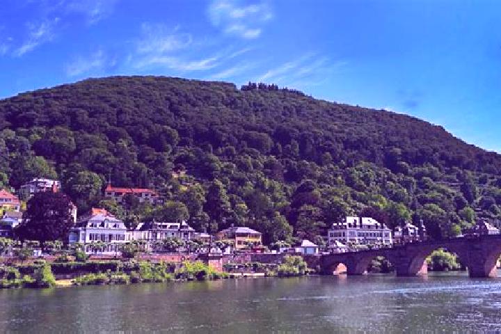 7 escort profiles in Heiligenberg, Germany. Browse companions, services, rates and book online. Incall and outcall available.