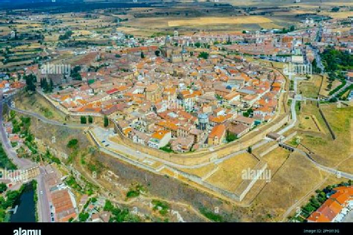 7 escort profiles in Herguijuela de Ciudad Rodrigo, Spain. Browse companions, services, rates and book online. Incall and outcall available.