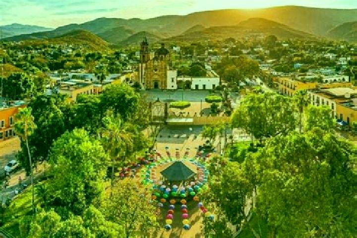 7 escort profiles in Jalpan de Serra, Mexico. Browse companions, services, rates and book online. Incall and outcall available.