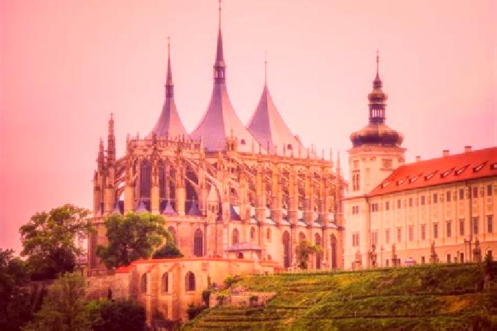 7 escort profiles in Krasna Hora, Czech Republic. Browse companions, services, rates and book online. Incall and outcall available.