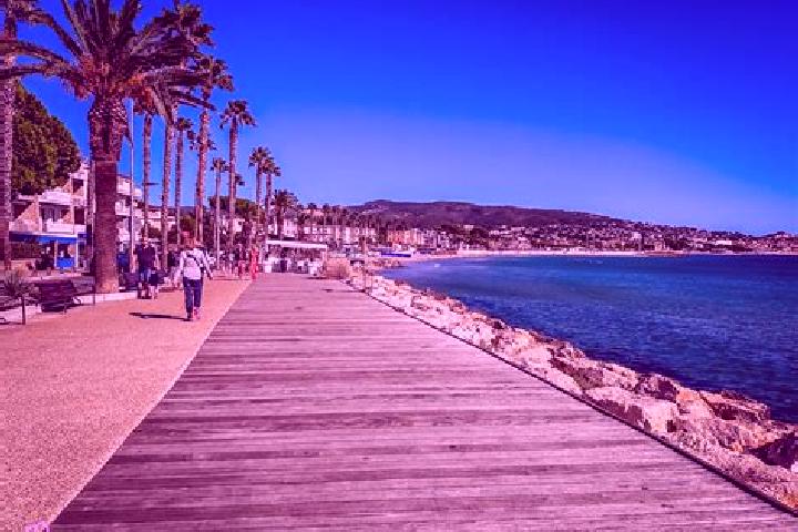 7 escort profiles in La Ciotat, France. Browse companions, services, rates and book online. Incall and outcall available.