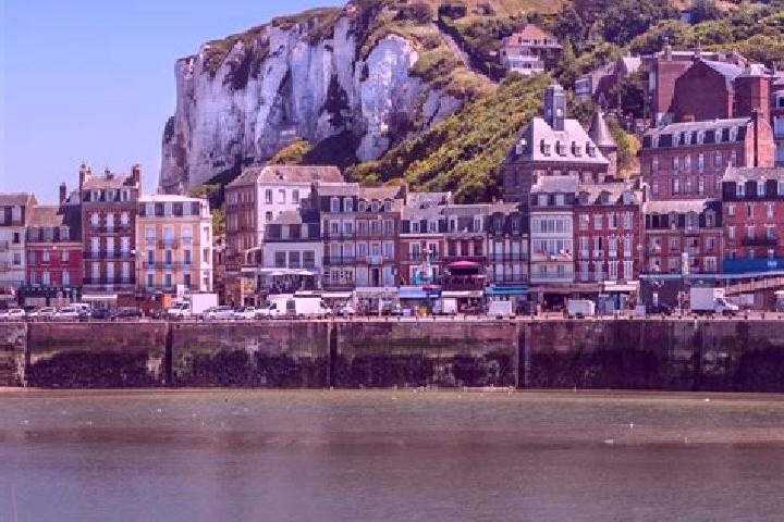 7 escort profiles in Le Treport, France. Browse companions, services, rates and book online. Incall and outcall available.