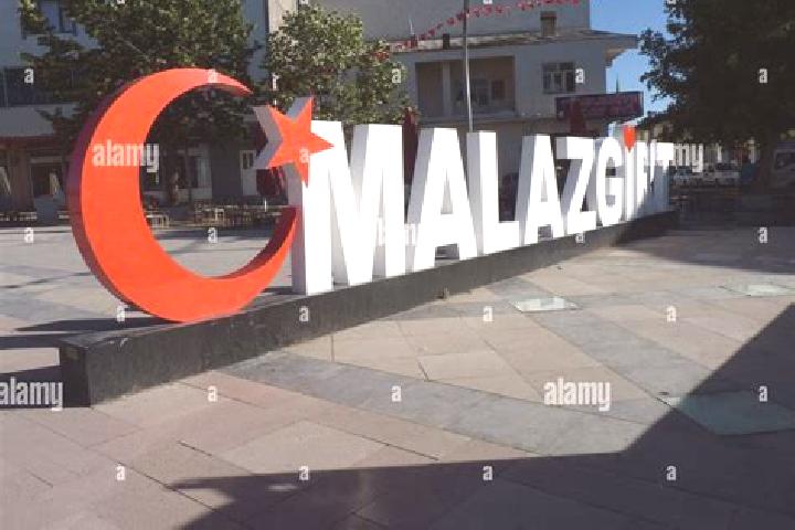 7 escort profiles in Malazgirt, Turkey. Browse companions, services, rates and book online. Incall and outcall available.