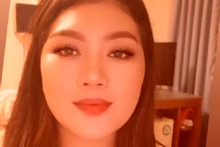 7 escort profiles in Pesisir, Indonesia. Browse companions, services, rates and book online. Incall and outcall available.