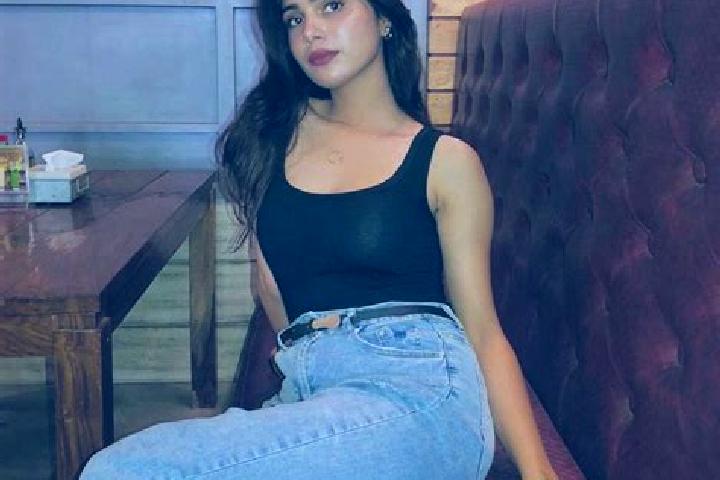 7 escort profiles in Samalkot, India. Browse companions, services, rates and book online. Incall and outcall available.