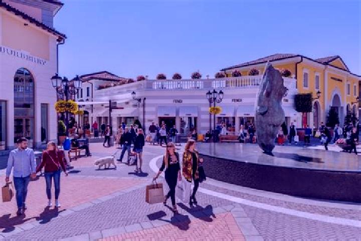 7 escort profiles in Serravalle, Italy. Browse companions, services, rates and book online. Incall and outcall available.