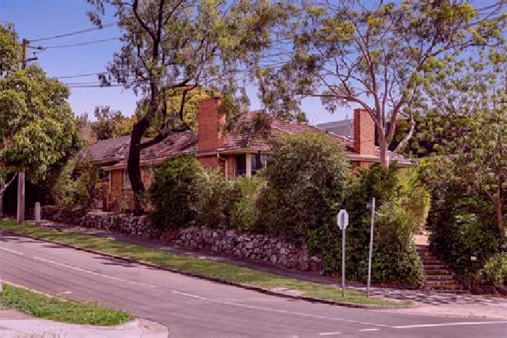 8 escort profiles in Balwyn North, Australia. Browse companions, services, rates and book online. Incall and outcall available.