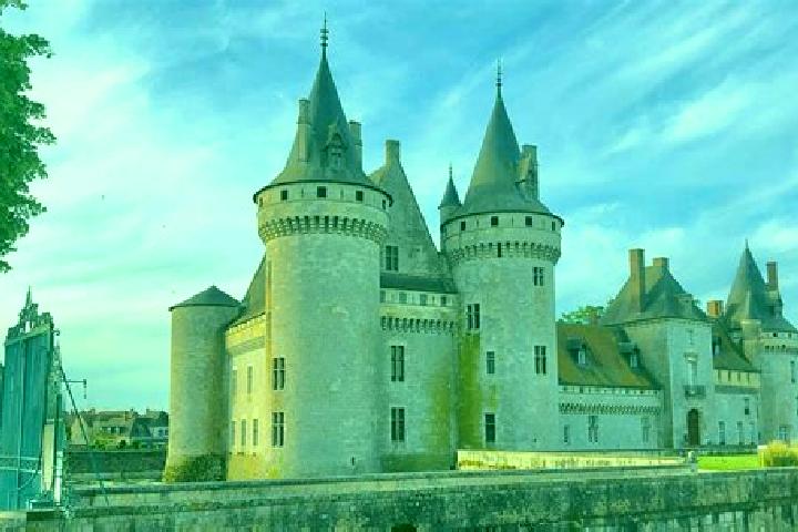 8 escort profiles in Belleville-sur-Loire, France. Browse companions, services, rates and book online. Incall and outcall available.