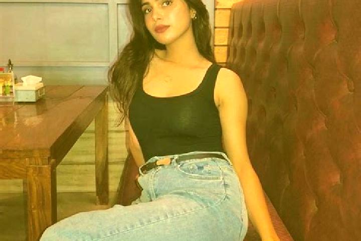8 escort profiles in Bharweli, India. Browse companions, services, rates and book online. Incall and outcall available.