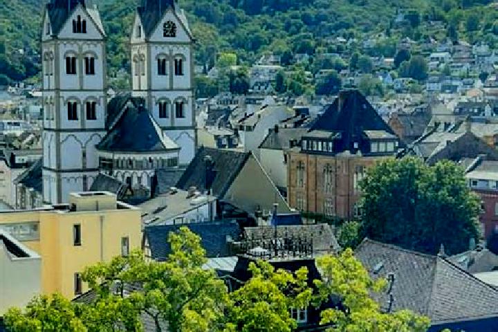 8 escort profiles in Boppard, Germany. Browse companions, services, rates and book online. Incall and outcall available.
