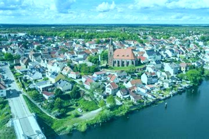 8 escort profiles in Brandenburg an der Havel, Germany. Browse companions, services, rates and book online. Incall and outcall available.