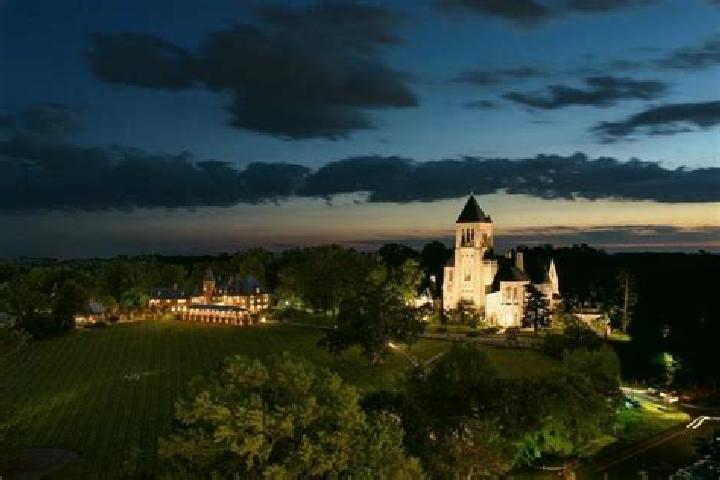 8 escort profiles in Bryn Athyn, United States. Browse companions, services, rates and book online. Incall and outcall available.