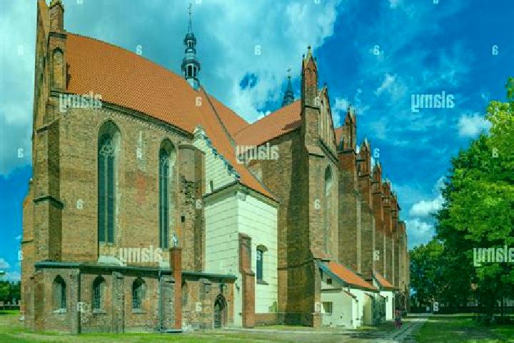 8 escort profiles in Chelmno, Poland. Browse companions, services, rates and book online. Incall and outcall available.