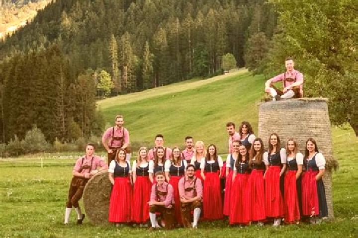 8 escort profiles in Dellach im Drautal, Austria. Browse companions, services, rates and book online. Incall and outcall available.