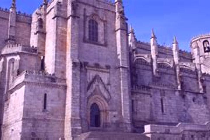8 escort profiles in Guarda, Portugal. Browse companions, services, rates and book online. Incall and outcall available.
