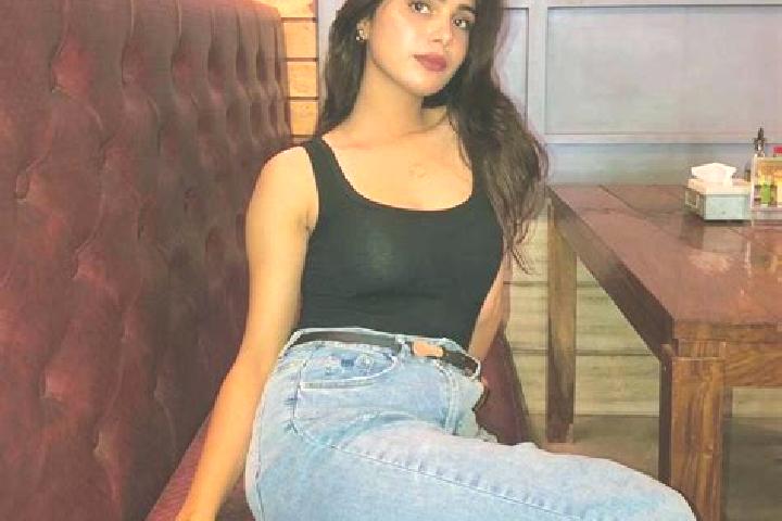 8 escort profiles in Jagraon, India. Browse companions, services, rates and book online. Incall and outcall available.