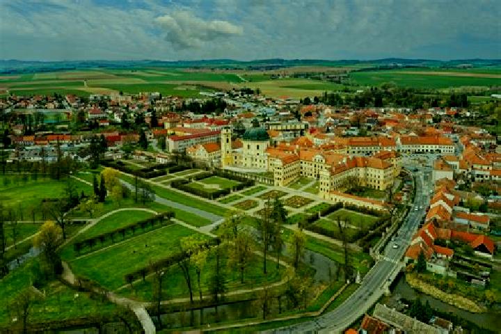 8 escort profiles in Jaromerice nad Rokytnou, Czech Republic. Browse companions, services, rates and book online. Incall and outcall available.