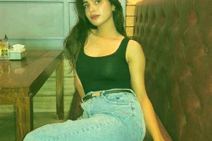 8 escort profiles in Kakarati, India. Browse companions, services, rates and book online. Incall and outcall available.