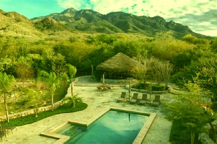 8 escort profiles in Los Razos de Ancon, Mexico. Browse companions, services, rates and book online. Incall and outcall available.