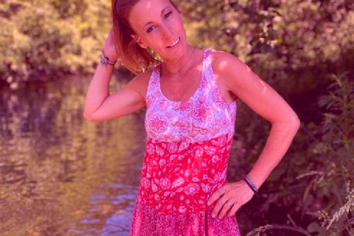 8 escort profiles in Meerane, Germany. Browse companions, services, rates and book online. Incall and outcall available.