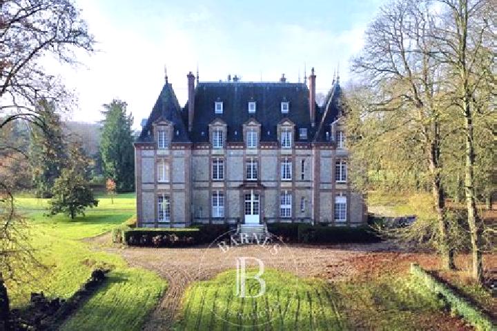 8 escort profiles in Mesnil-Panneville, France. Browse companions, services, rates and book online. Incall and outcall available.