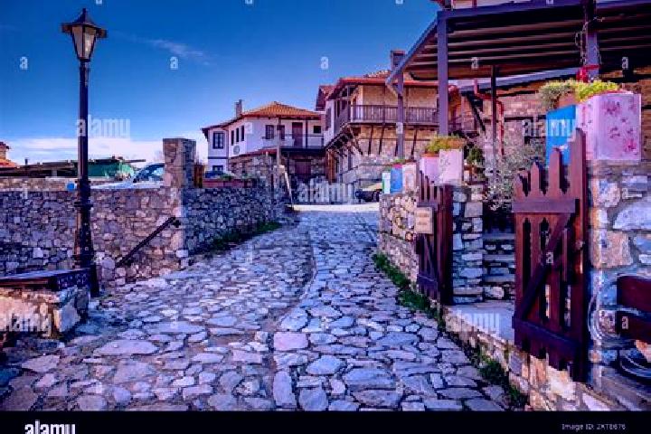 8 escort profiles in Palaios Mylotopos, Greece. Browse companions, services, rates and book online. Incall and outcall available.