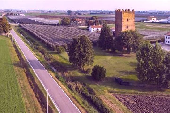8 escort profiles in Poggio Renatico, Italy. Browse companions, services, rates and book online. Incall and outcall available.