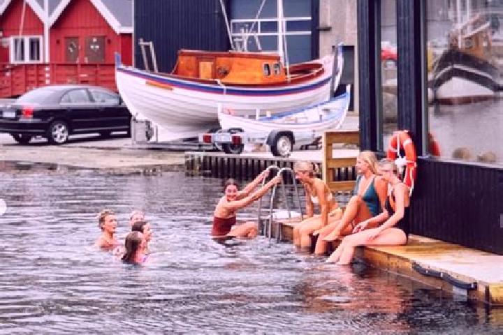 8 escort profiles in Runavik, Faroe Islands. Browse companions, services, rates and book online. Incall and outcall available.