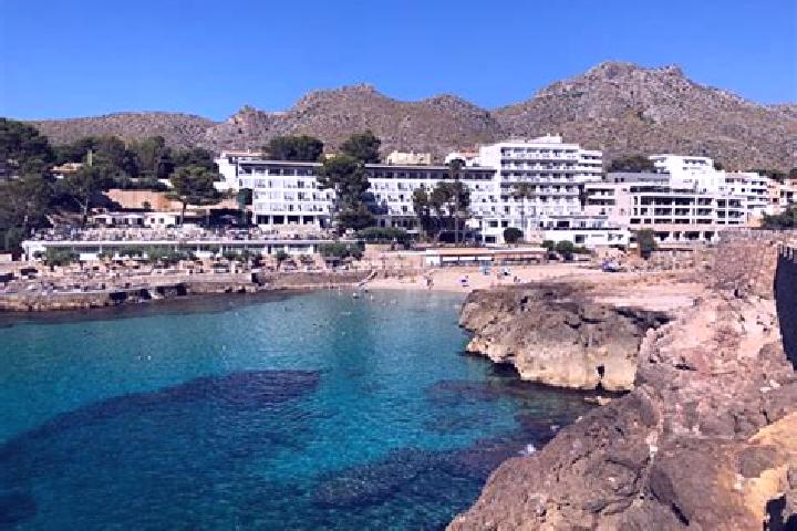 8 escort profiles in Sant Vicenc de Montalt, Spain. Browse companions, services, rates and book online. Incall and outcall available.