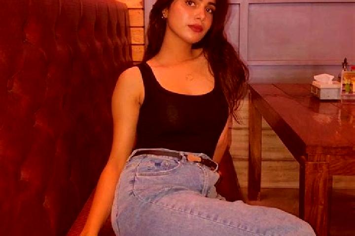 8 escort profiles in Shivatkar, India. Browse companions, services, rates and book online. Incall and outcall available.