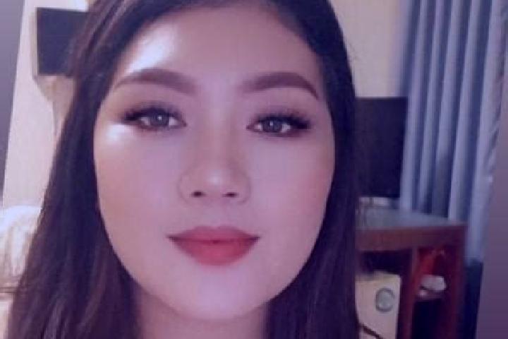 8 escort profiles in Singosari, Indonesia. Browse companions, services, rates and book online. Incall and outcall available.