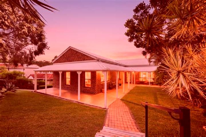 8 escort profiles in Sinnamon Park, Australia. Browse companions, services, rates and book online. Incall and outcall available.
