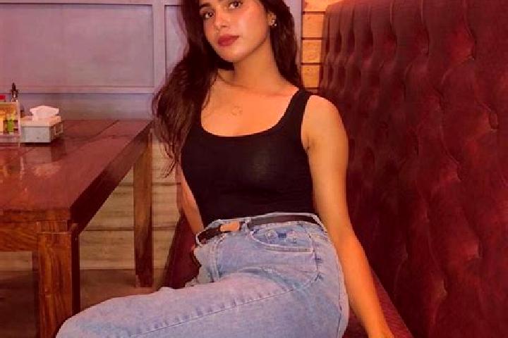 8 escort profiles in Tiruppundurutti, India. Browse companions, services, rates and book online. Incall and outcall available.