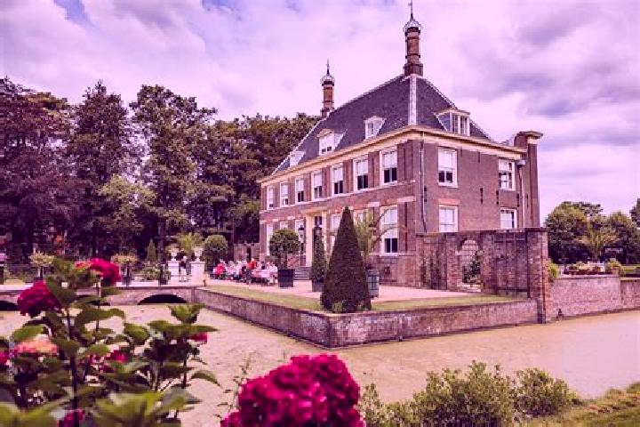 8 escort profiles in Uddel, Netherlands. Browse companions, services, rates and book online. Incall and outcall available.