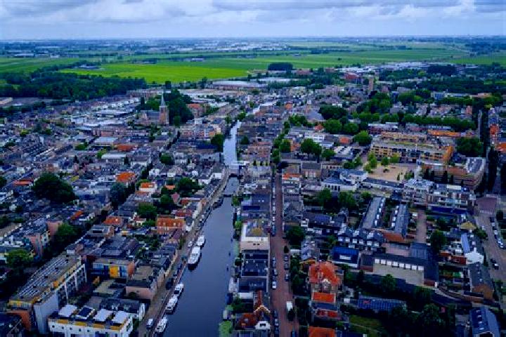 9 escort profiles in Bodegraven, Netherlands. Browse companions, services, rates and book online. Incall and outcall available.