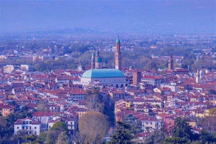 9 escort profiles in Brendola, Italy. Browse companions, services, rates and book online. Incall and outcall available.