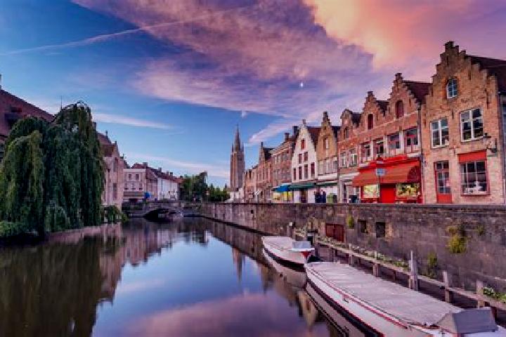 9 escort profiles in Brugge, Belgium. Browse companions, services, rates and book online. Incall and outcall available.