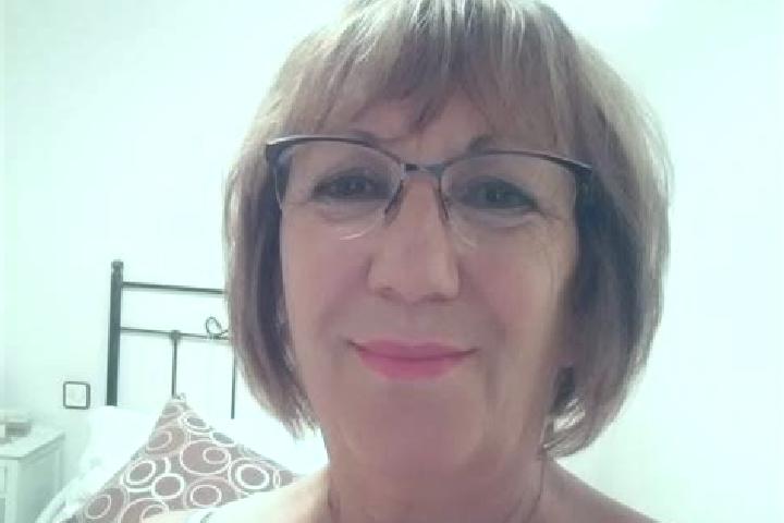 9 escort profiles in Cantalpino, Spain. Browse companions, services, rates and book online. Incall and outcall available.