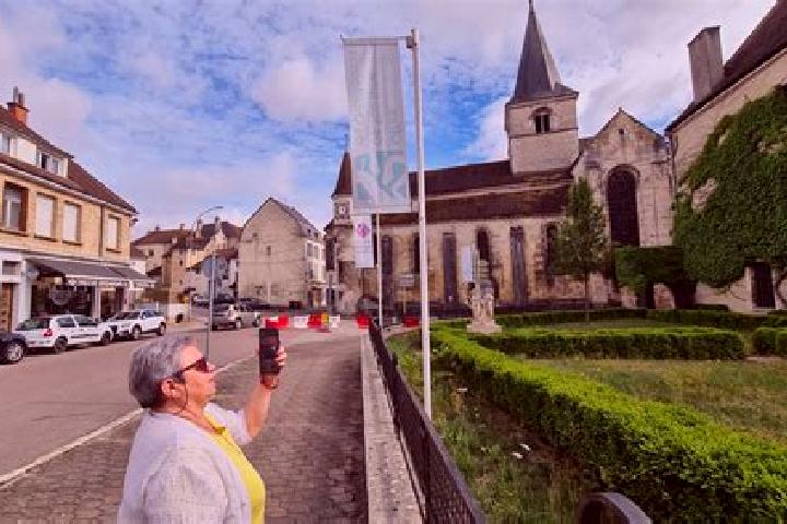 9 escort profiles in Chatillon-sur-Seiche, France. Browse companions, services, rates and book online. Incall and outcall available.