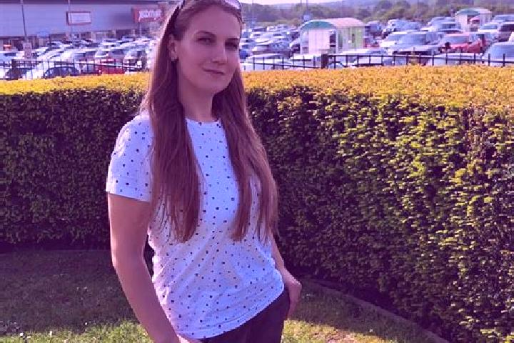 9 escort profiles in Chornoliztsi, Ukraine. Browse companions, services, rates and book online. Incall and outcall available.