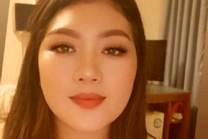 9 escort profiles in Ciriri, Indonesia. Browse companions, services, rates and book online. Incall and outcall available.