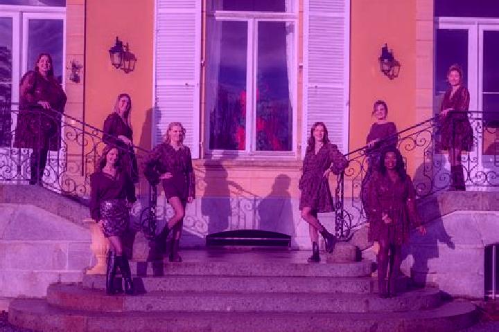 9 escort profiles in Creuzier-le-Vieux, France. Browse companions, services, rates and book online. Incall and outcall available.