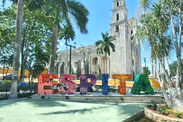 9 escort profiles in Espita, Mexico. Browse companions, services, rates and book online. Incall and outcall available.