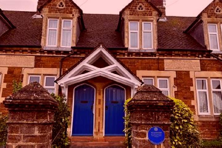 9 escort profiles in Higham Ferrers, United Kingdom. Browse companions, services, rates and book online. Incall and outcall available.
