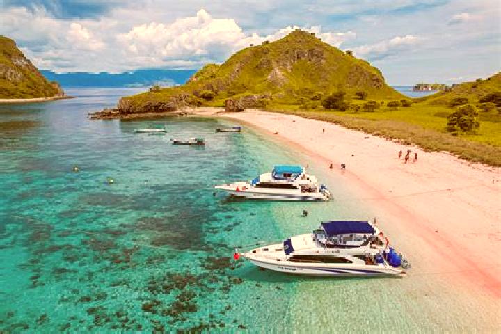 9 escort profiles in Labuan Bajo, Indonesia. Browse companions, services, rates and book online. Incall and outcall available.